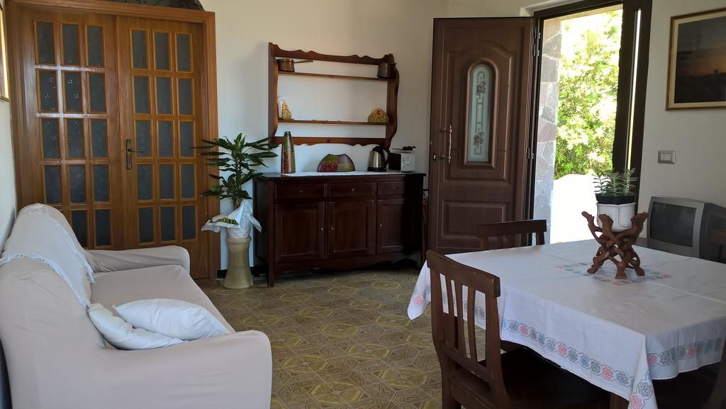 Karmabnb Cala Gonone Bagian luar foto